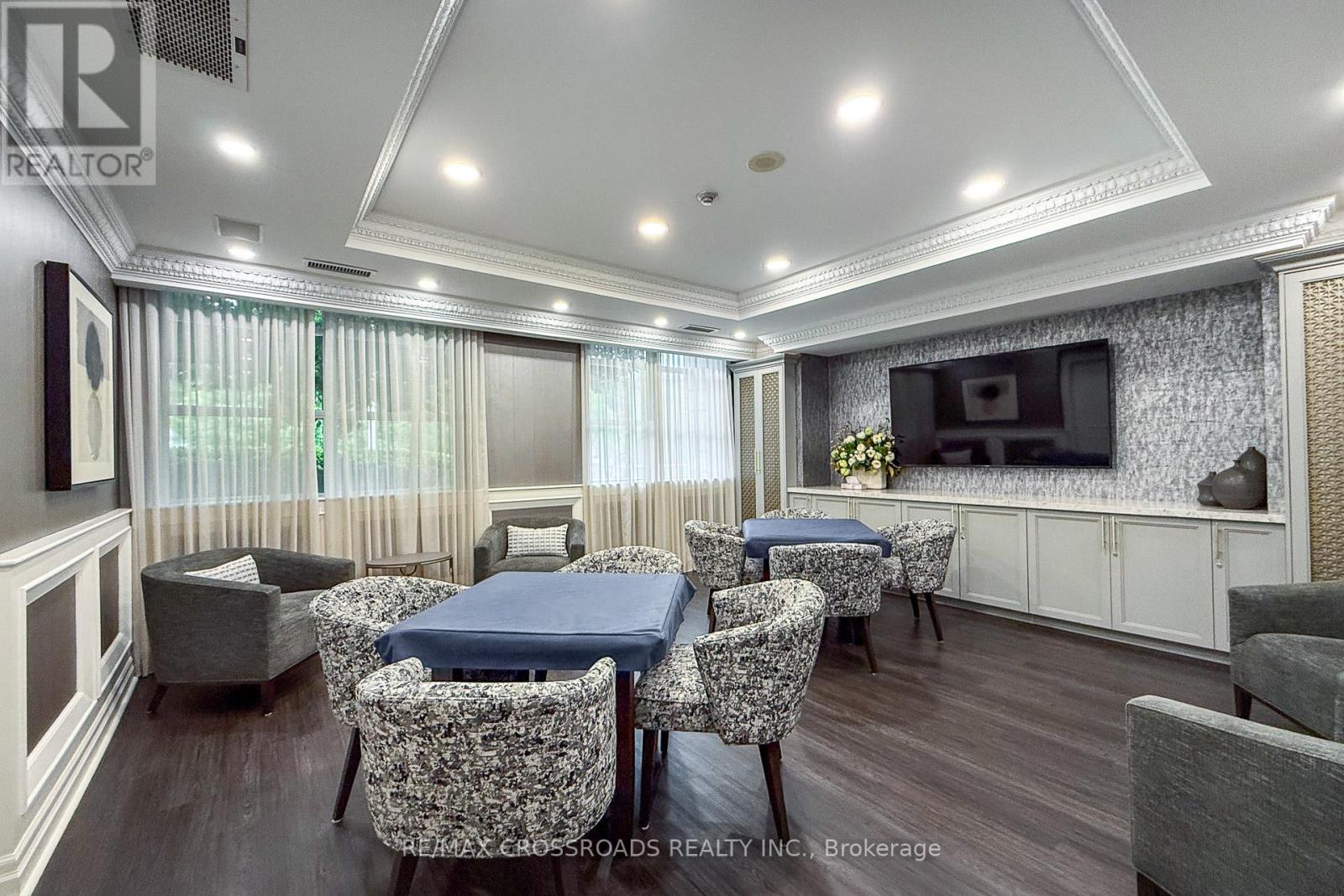 210 - 10 Old York Mills Road, Toronto, Ontario  M2P 2G9 - Photo 39 - C12657522