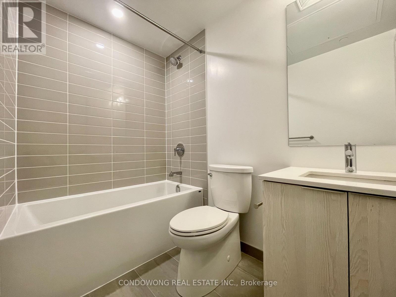 2004 - 357 King Street W, Toronto, Ontario  M5V 0S7 - Photo 12 - C12657544