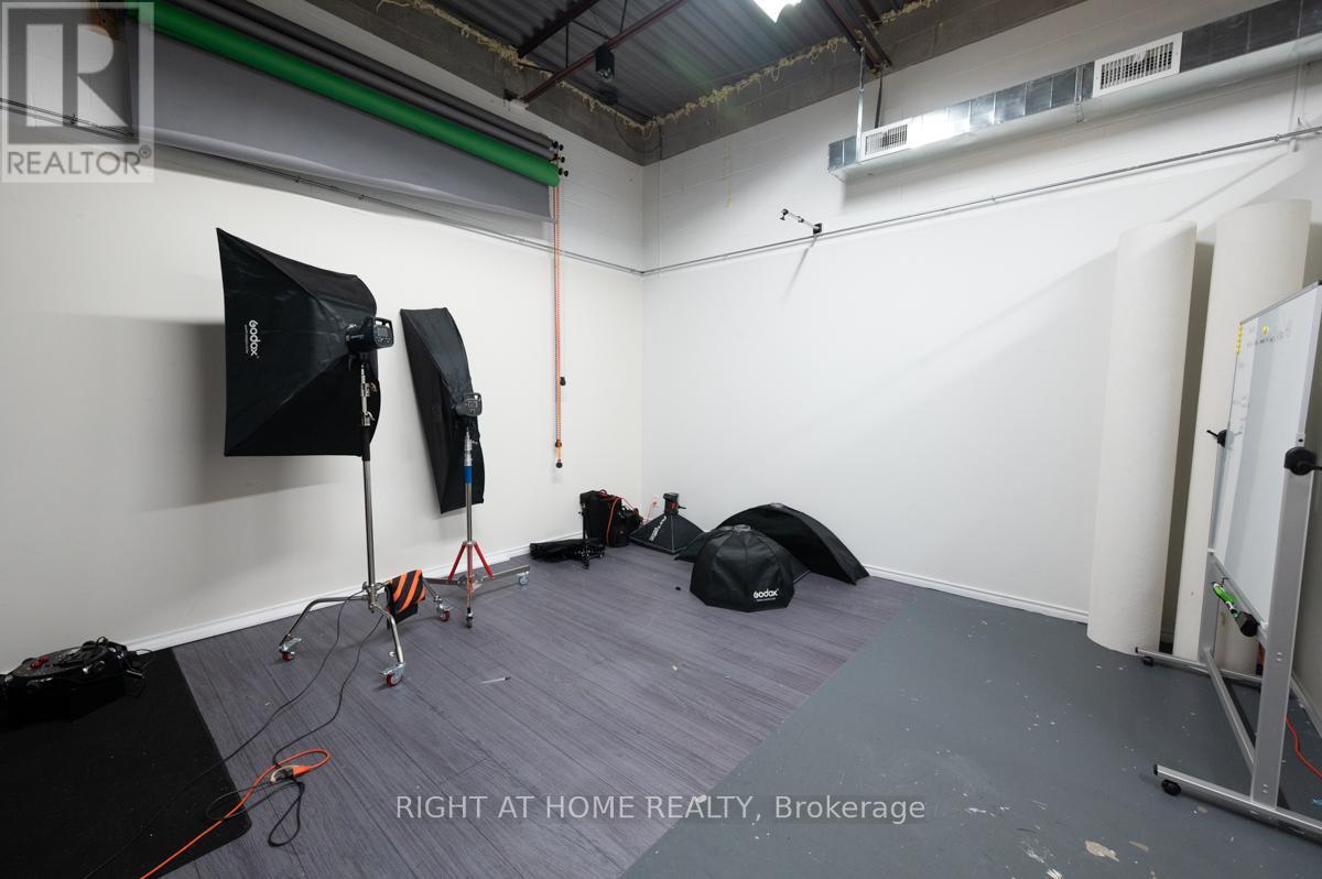 257 - 1885 Clements Road, Pickering, Ontario L1W 3V4 - Photo 12 - E12657548