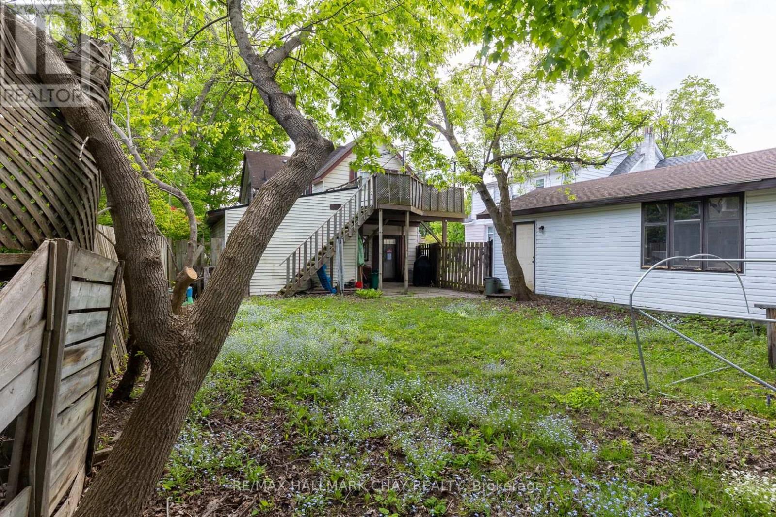 4 East Street, Barrie, Ontario  L4M 2N4 - Photo 9 - S12657488