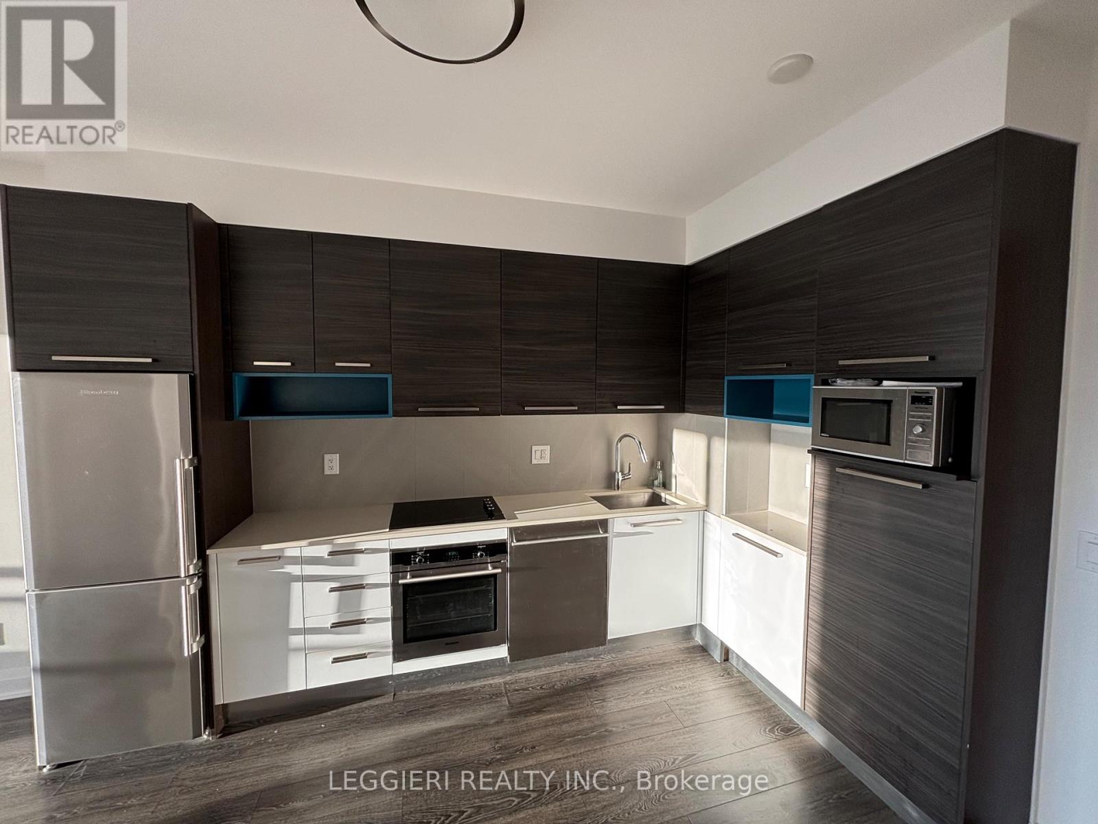 1404 - 36 Park Lawn Road, Toronto, Ontario  M8V 0E5 - Photo 11 - W12631508