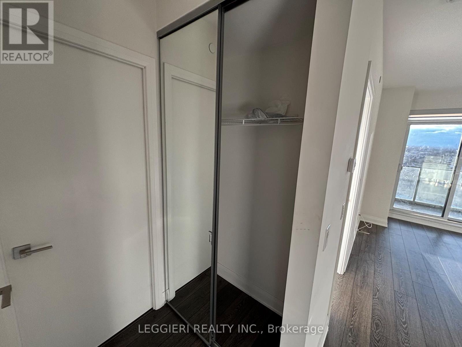 1404 - 36 Park Lawn Road, Toronto, Ontario  M8V 0E5 - Photo 15 - W12631508