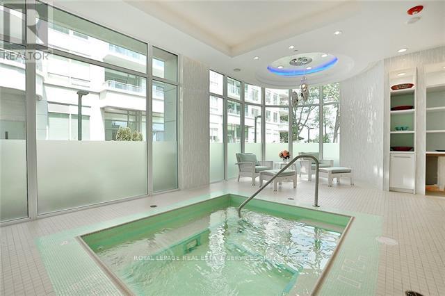 327 - 3500 Lakeshore Road W, Oakville, Ontario  L6L 0B4 - Photo 37 - W12657498