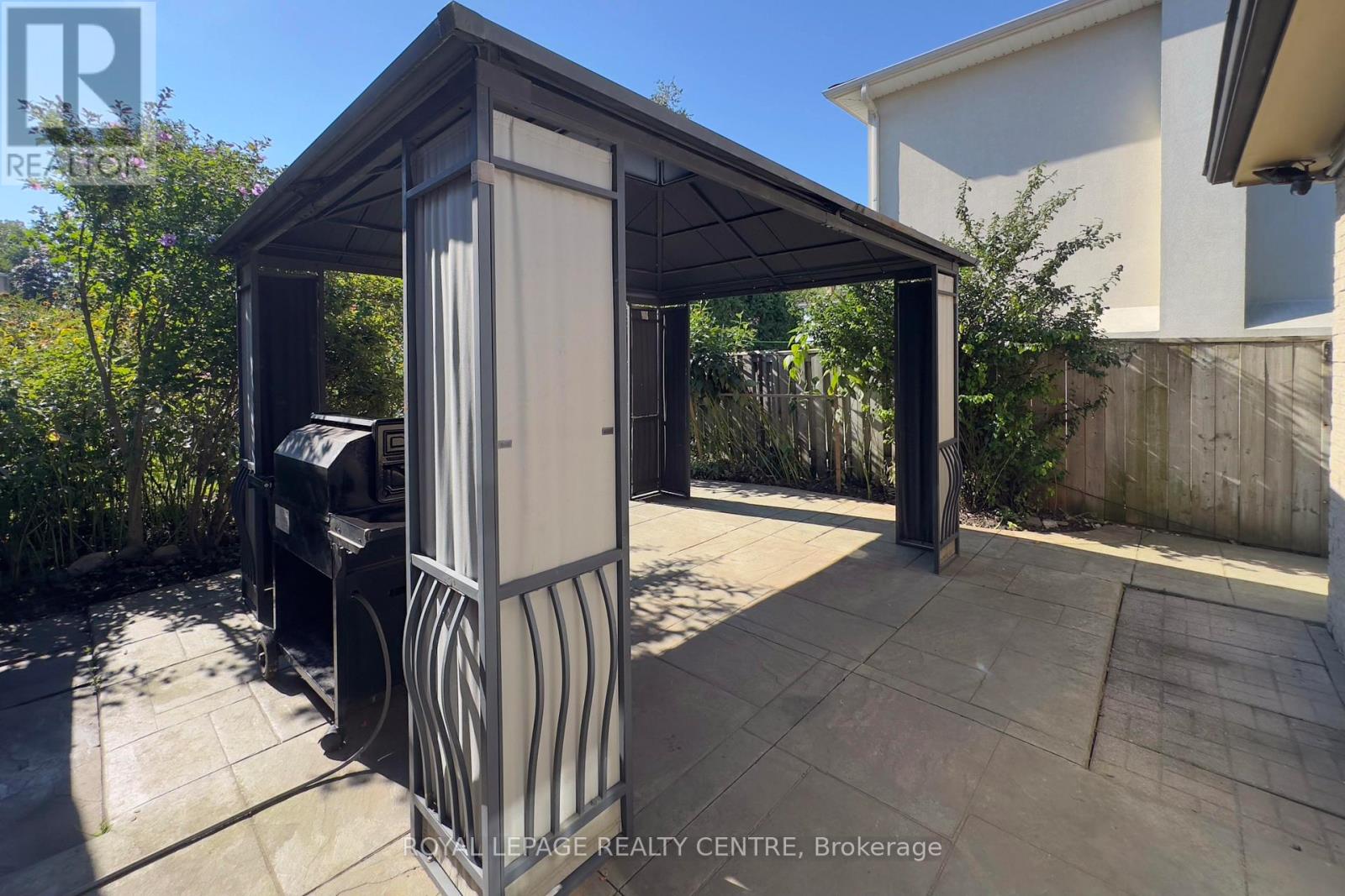 254 Louis Drive, Mississauga, Ontario  L5B 1Y9 - Photo 38 - W12657502