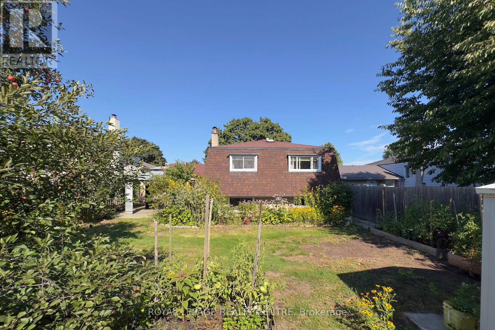 254 Louis Drive, Mississauga, Ontario  L5B 1Y9 - Photo 42 - W12657502