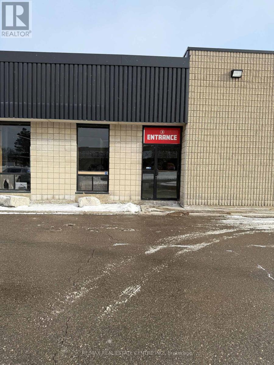 3 - 80 Hale Road, Brampton, Ontario  L6W 3N9 - Photo 1 - W12657506