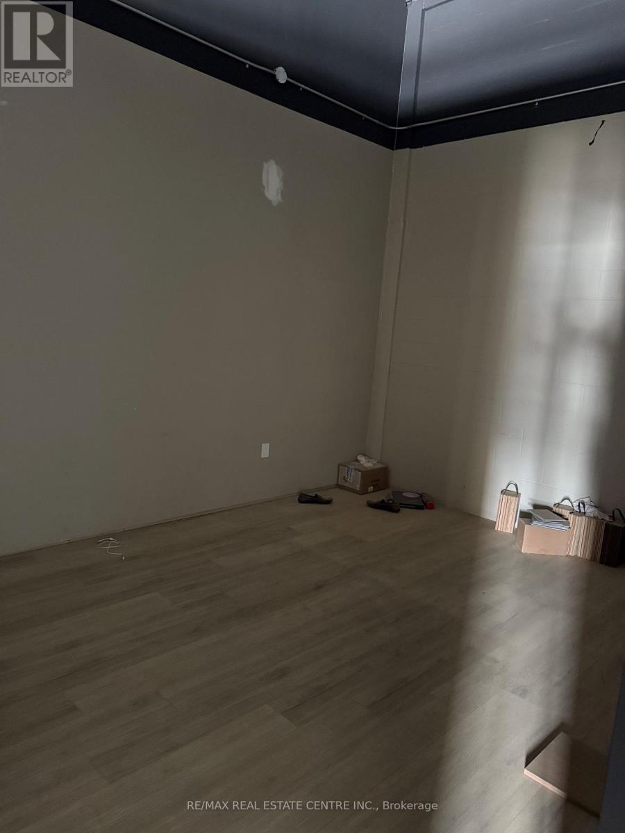 3 - 80 Hale Road, Brampton, Ontario  L6W 3N9 - Photo 3 - W12657506