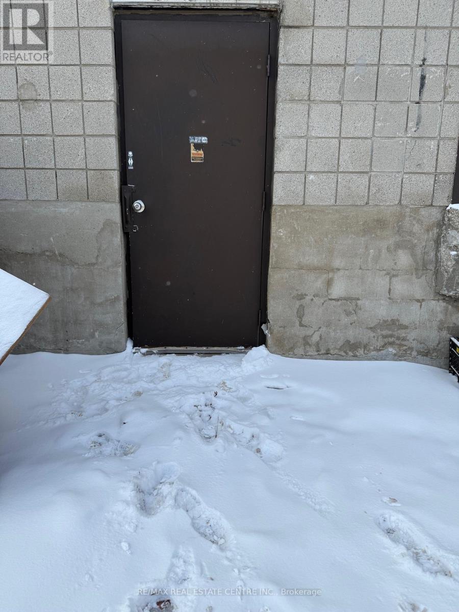 3 - 80 Hale Road, Brampton, Ontario  L6W 3N9 - Photo 9 - W12657506