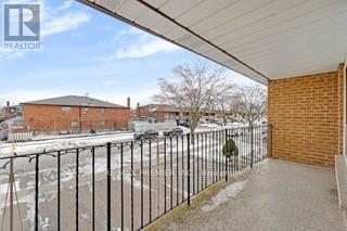 148 Yatescastle Drive, Toronto, Ontario  M3L 2L9 - Photo 22 - W12657520