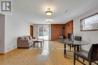 148 Yatescastle Drive, Toronto, Ontario  M3L 2L9 - Photo 27 - W12657520