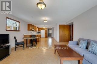 148 Yatescastle Drive, Toronto, Ontario  M3L 2L9 - Photo 28 - W12657520