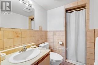 148 Yatescastle Drive, Toronto, Ontario  M3L 2L9 - Photo 30 - W12657520