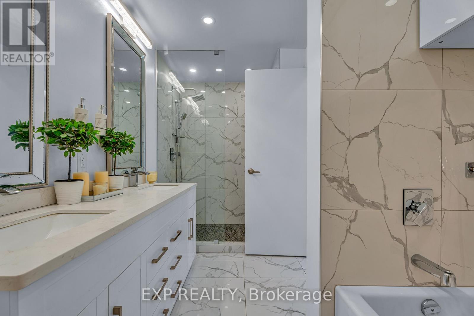 Ph02 - 4070 Confederation Parkway, Mississauga, Ontario  L5B 0E6 - Photo 16 - W12657564