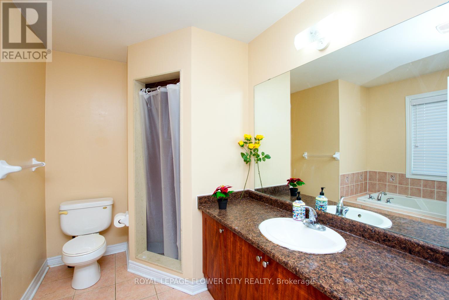 Upper - 18 Saint Eugene Street, Brampton, Ontario  L6Y 0K9 - Photo 14 - W12657570