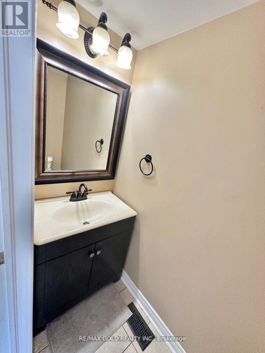 1413 Costigan Road, Milton, Ontario  L9T 0Y7 - Photo 18 - W12657526