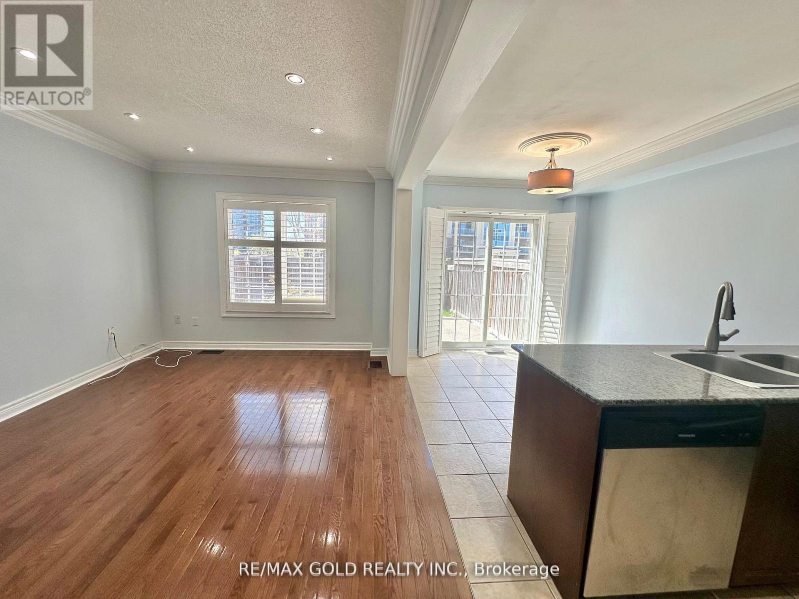 1413 Costigan Road, Milton, Ontario  L9T 0Y7 - Photo 7 - W12657526