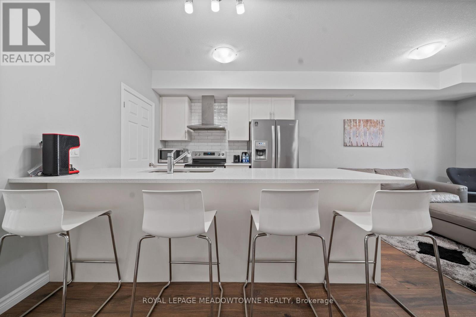 6 - 182 Oat Lane, Kitchener, Ontario  N2R 0S8 - Photo 8 - X12657030