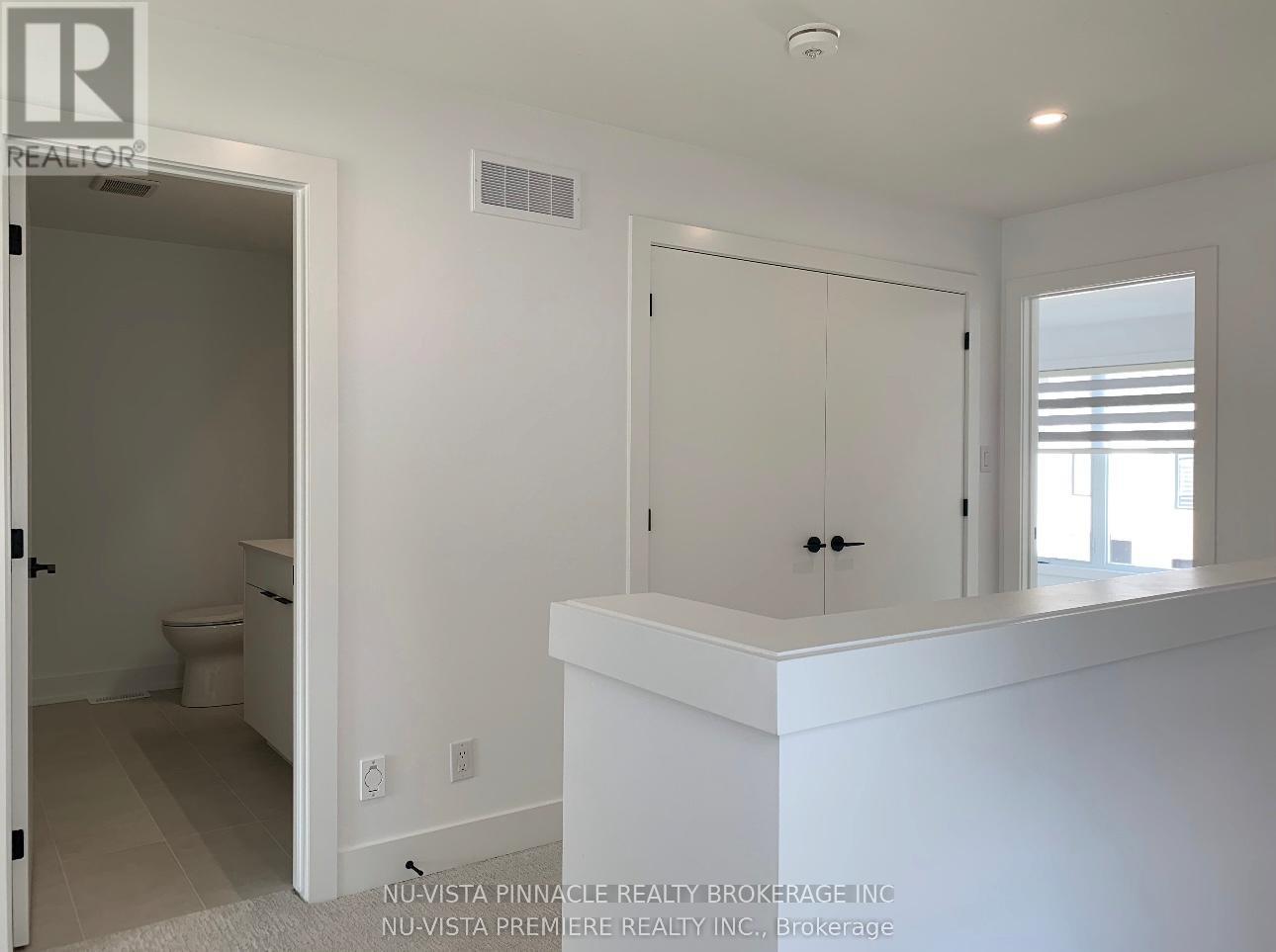 47 - 1965 Upperpoint Gate, London South, Ontario  N6K 0L2 - Photo 30 - X12657578