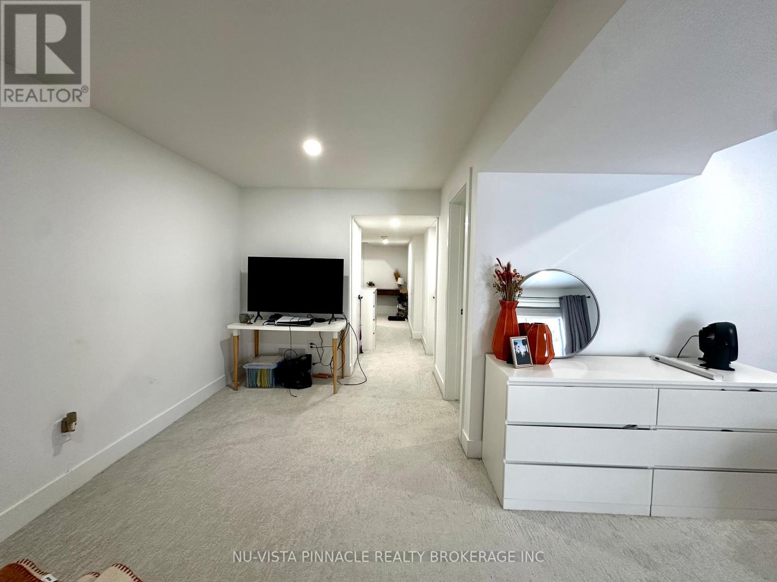 47 - 1965 Upperpoint Gate, London South, Ontario  N6K 0L2 - Photo 42 - X12657578