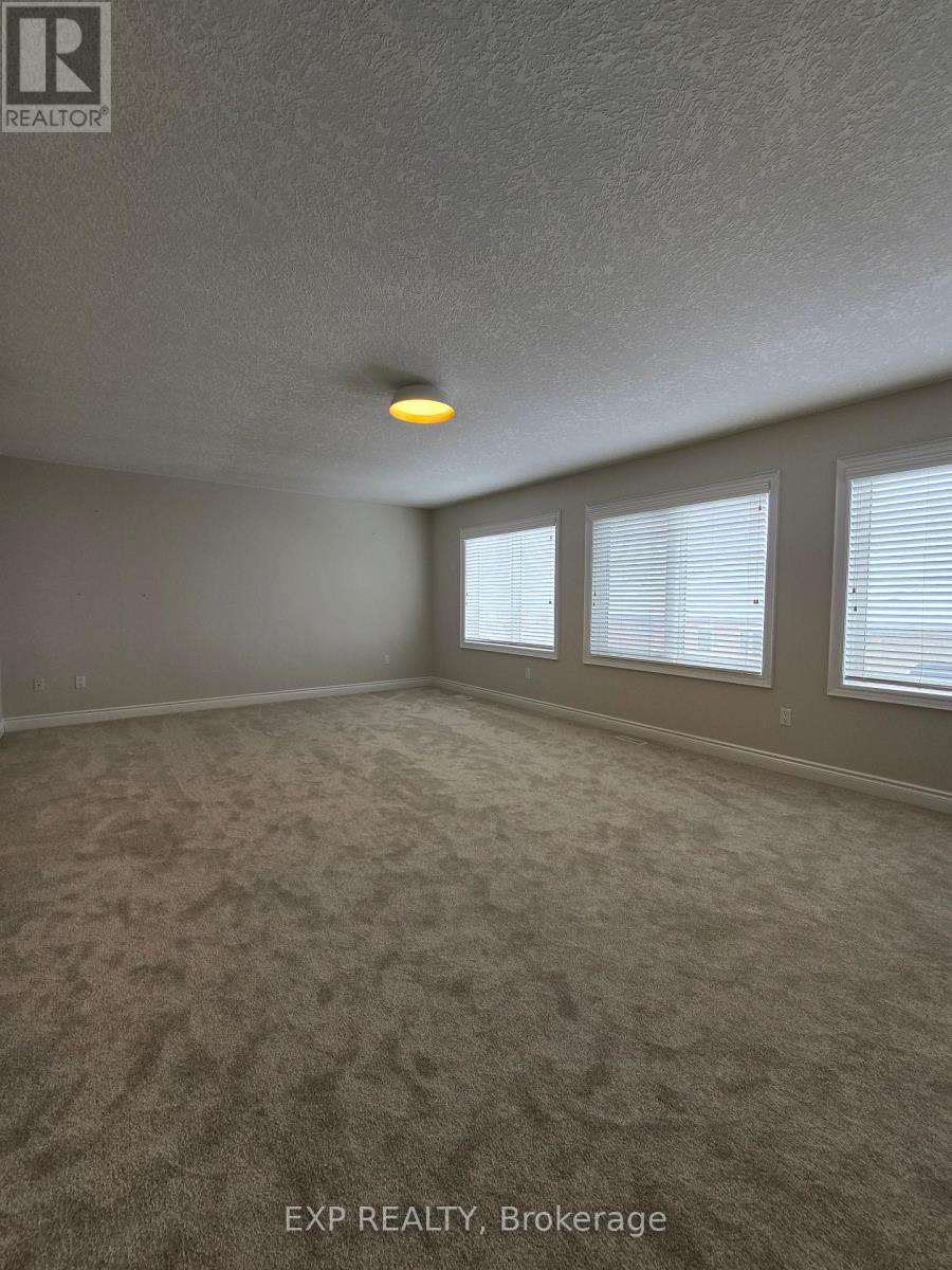 93 Tremaine Drive, Kitchener, Ontario  N2A 4M3 - Photo 42 - X12653348