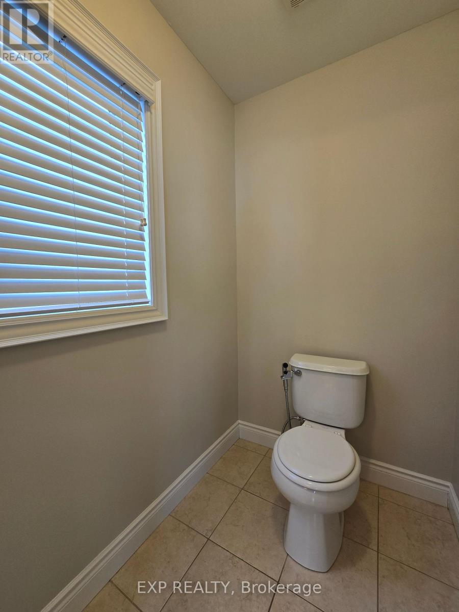 93 Tremaine Drive, Kitchener, Ontario  N2A 4M3 - Photo 44 - X12653348