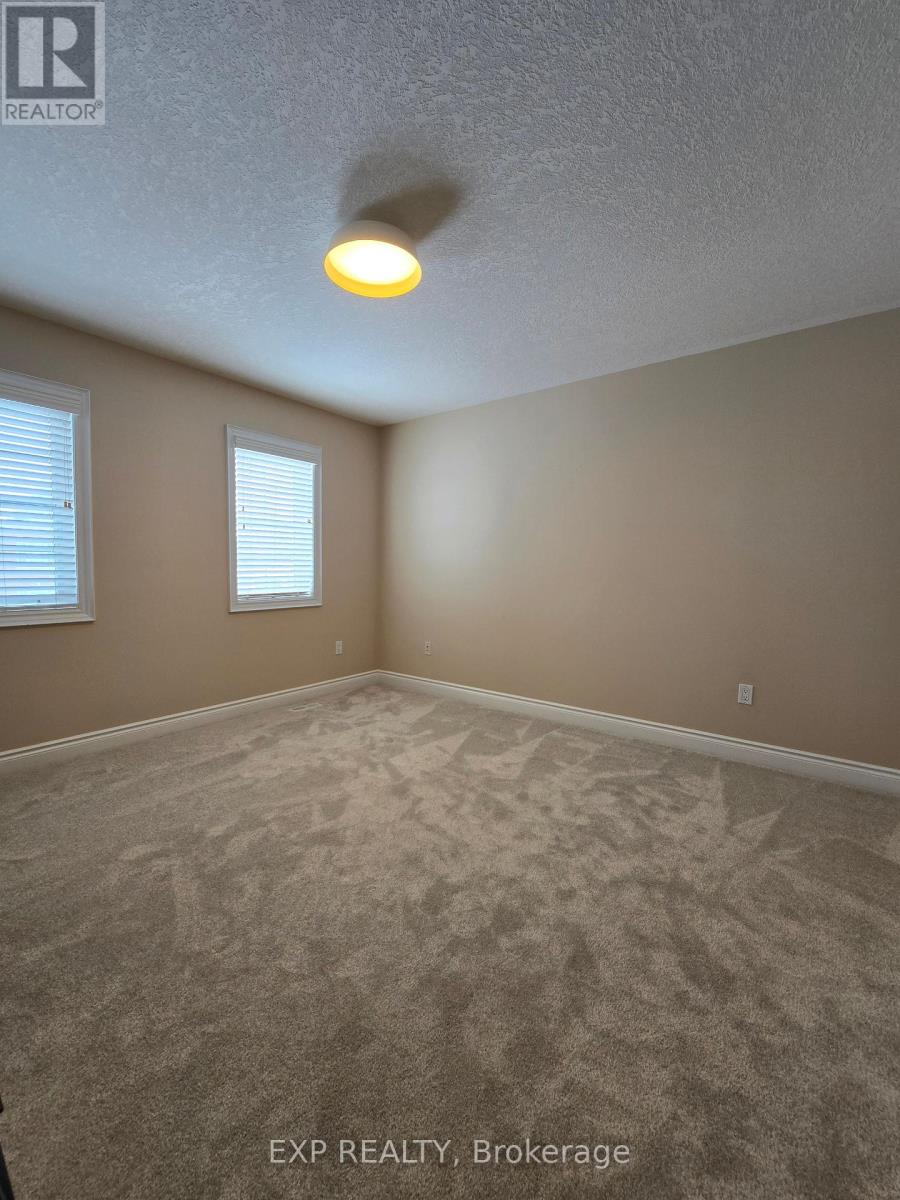 93 Tremaine Drive, Kitchener, Ontario  N2A 4M3 - Photo 46 - X12653348