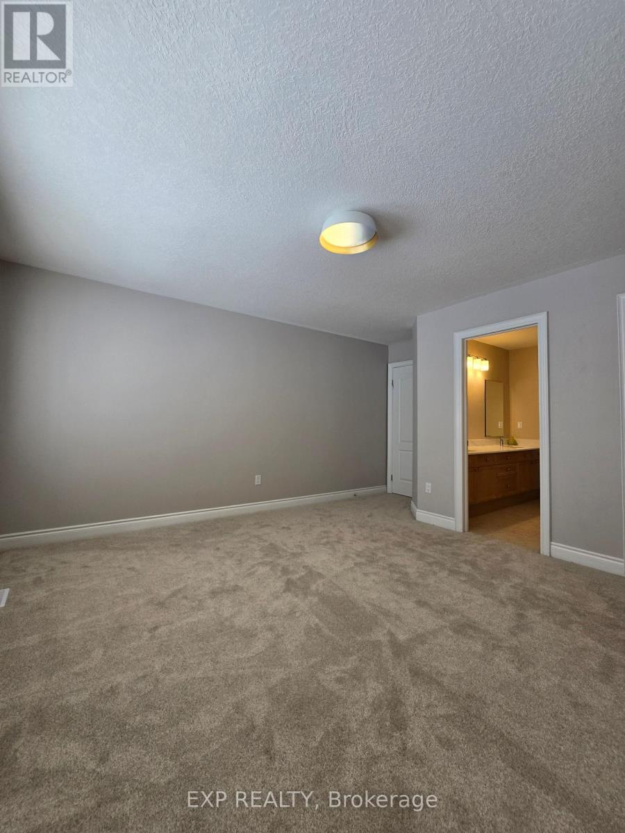 93 Tremaine Drive, Kitchener, Ontario  N2A 4M3 - Photo 16 - X12653348