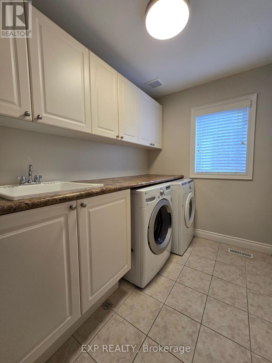 93 Tremaine Drive, Kitchener, Ontario  N2A 4M3 - Photo 49 - X12653348