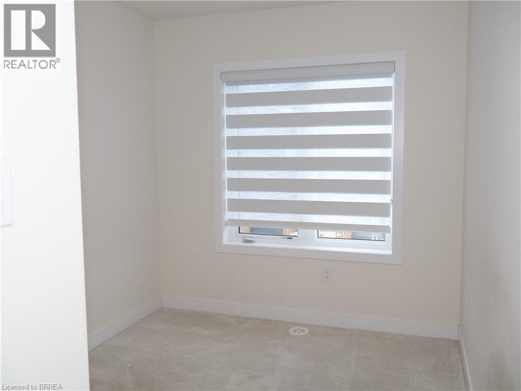 45 Baskett Street, Brantford, Ontario  N3T 0W3 - Photo 14 - 40793882