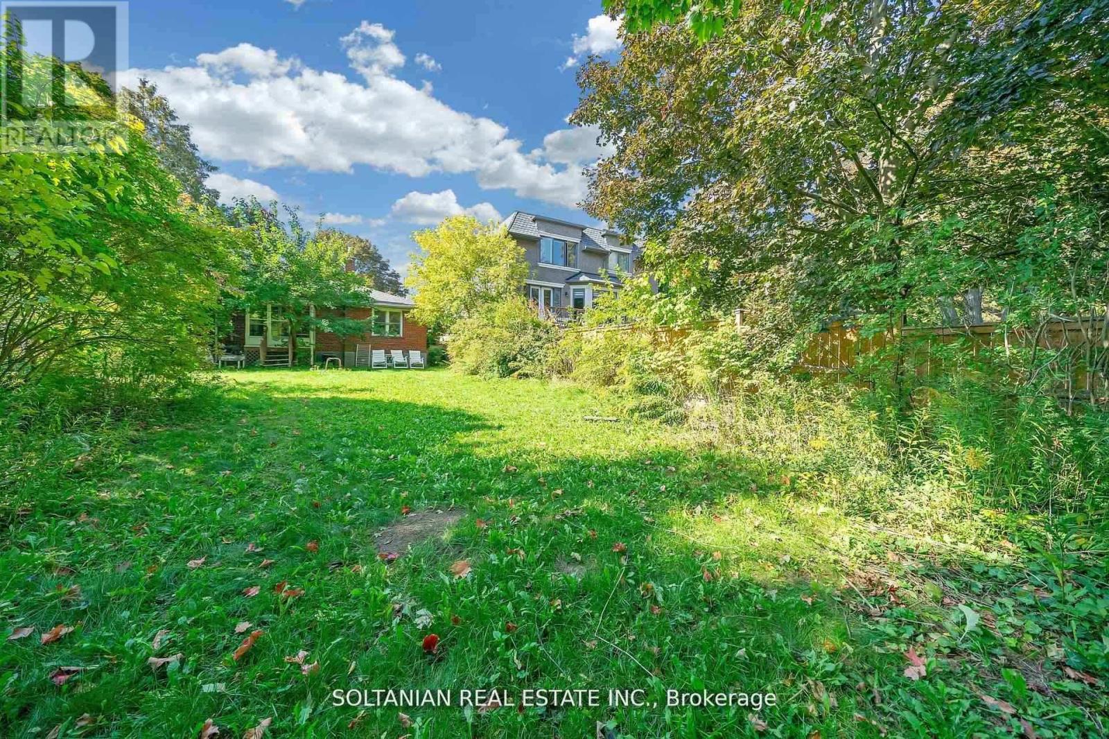 183 Maxome Avenue, Toronto, Ontario  M2M 3L1 - Photo 24 - C12657596