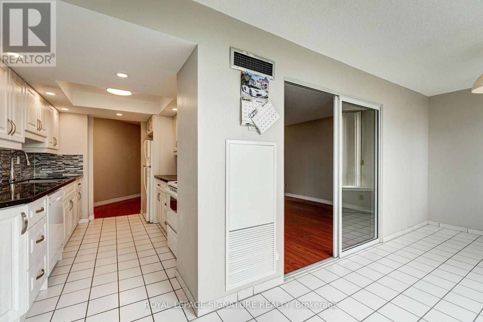 515 - 11753 Sheppard Avenue E, Toronto, Ontario  M1B 5M3 - Photo 19 - E12657574