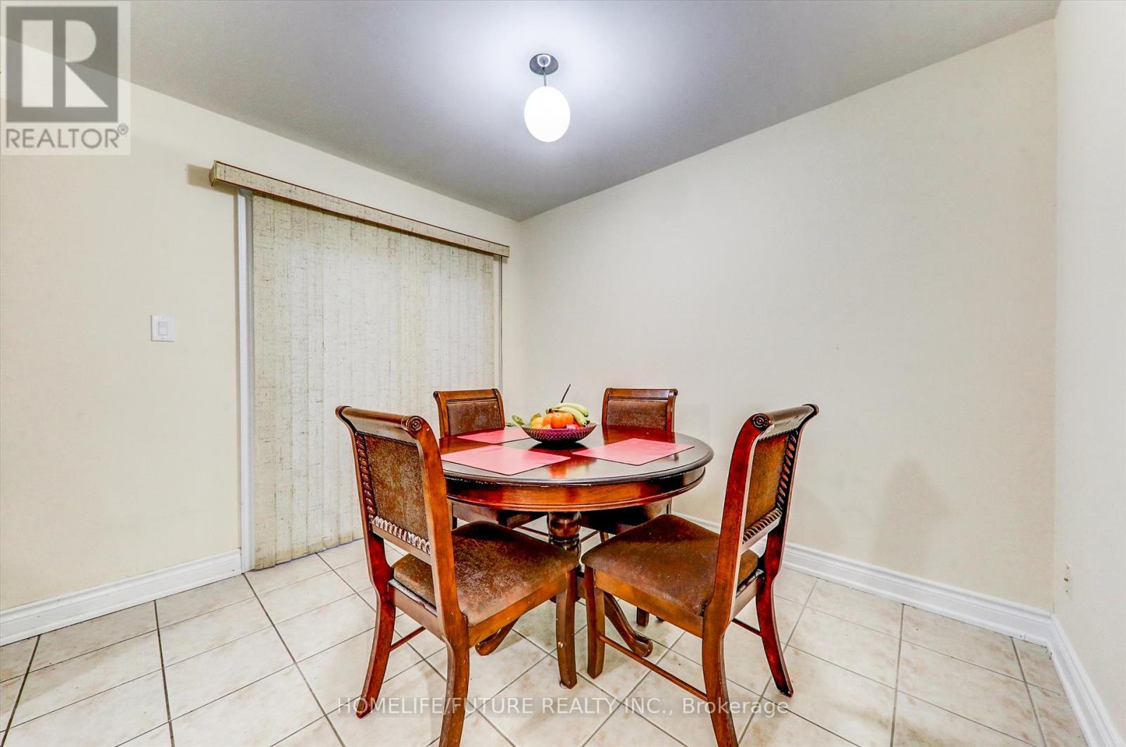 Main & 2nd - 47 Empringham Drive, Toronto, Ontario  M1B 3Z1 - Photo 9 - E12657582