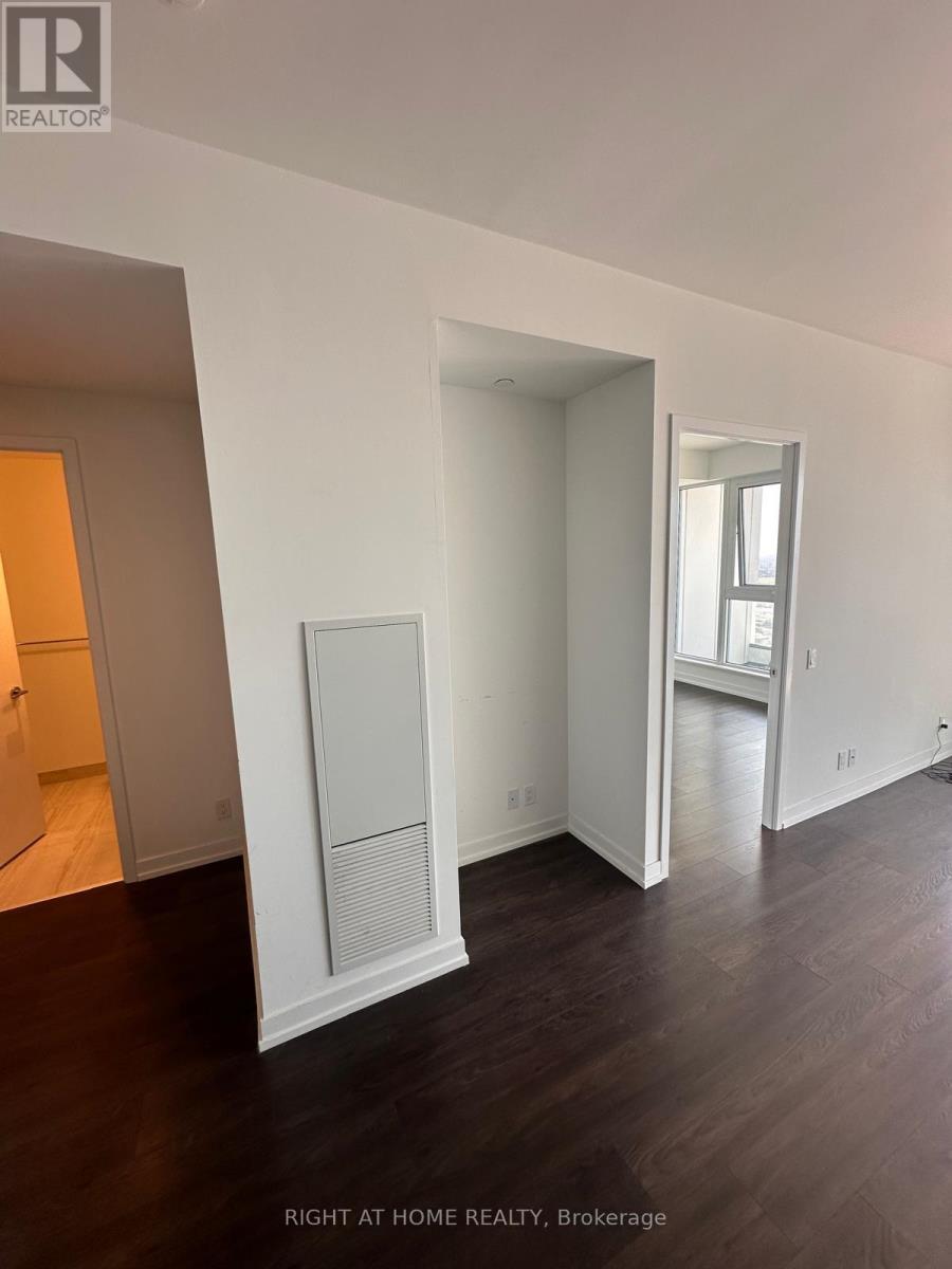 4905 - 5 Buttermill Avenue, Vaughan, Ontario  L4K 0T5 - Photo 15 - N12657576