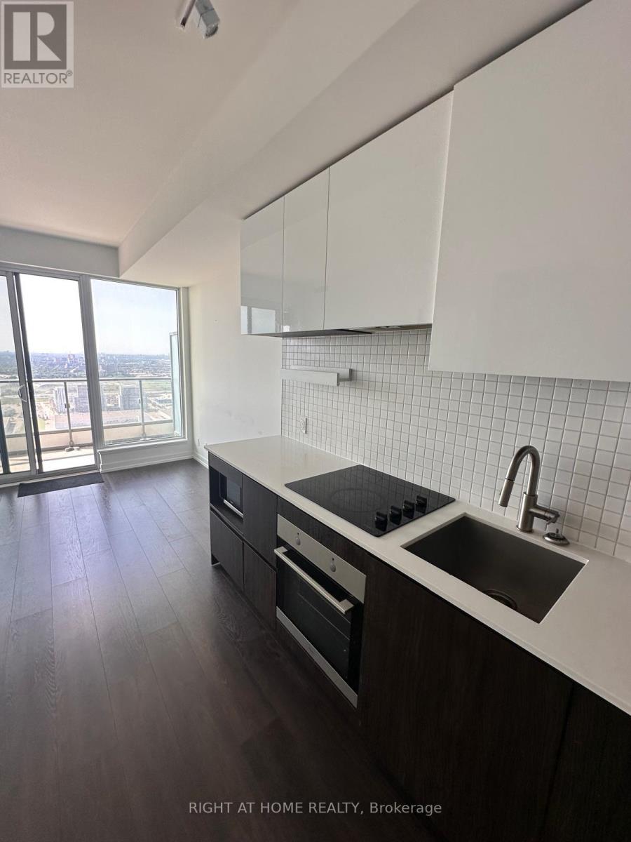 4905 - 5 Buttermill Avenue, Vaughan, Ontario  L4K 0T5 - Photo 6 - N12657576