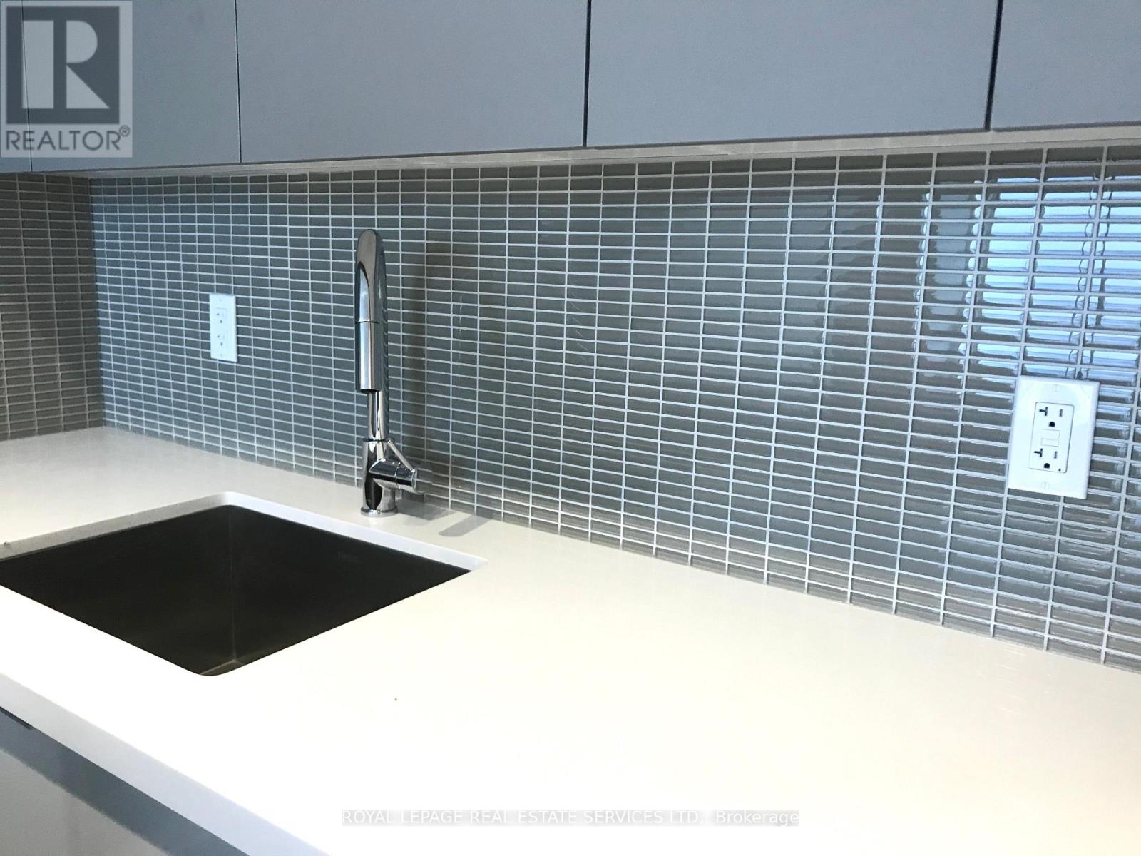 710 - 2908 Highway 7, Vaughan, Ontario  N5A 6S5 - Photo 7 - N12657604