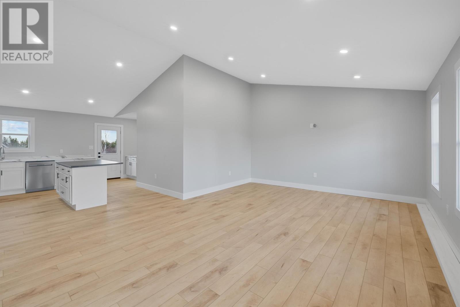 43 Simmons Crescent, Chelton, Prince Edward Island  C0B 1A0 - Photo 9 - 202600058