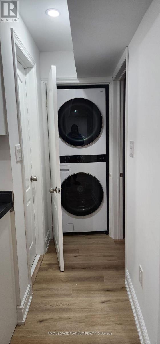 617 Windflower Crescent, Kitchener, Ontario  N2E 4E3 - Photo 3 - X12657594