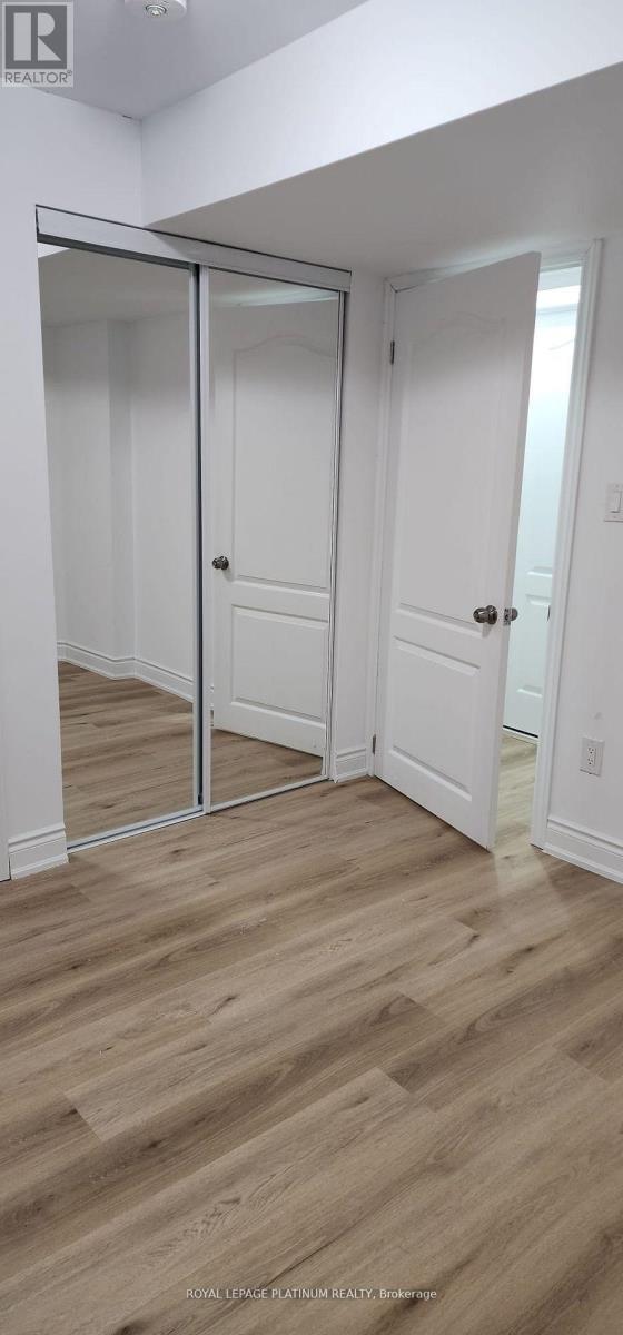 617 Windflower Crescent, Kitchener, Ontario  N2E 4E3 - Photo 9 - X12657594