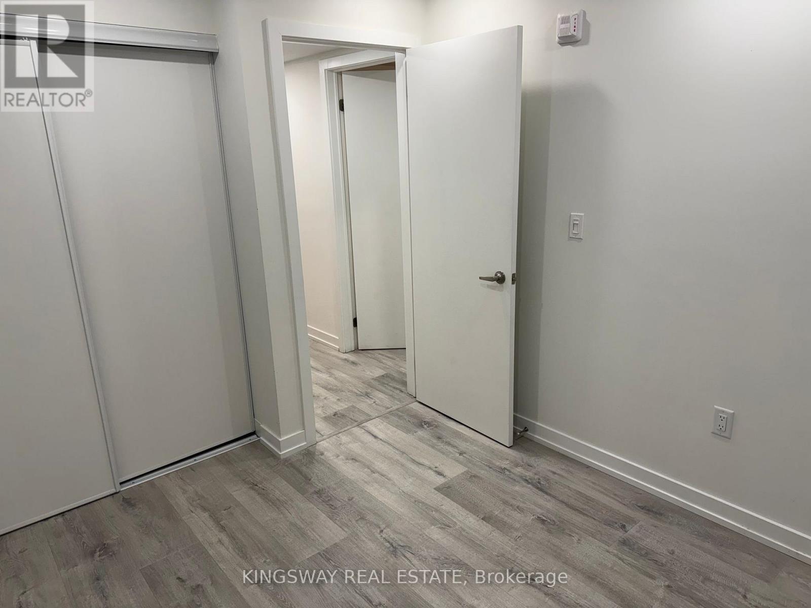 30 - 3550 Colonial Drive, Mississauga, Ontario  L5L 0C1 - Photo 6 - W12648862