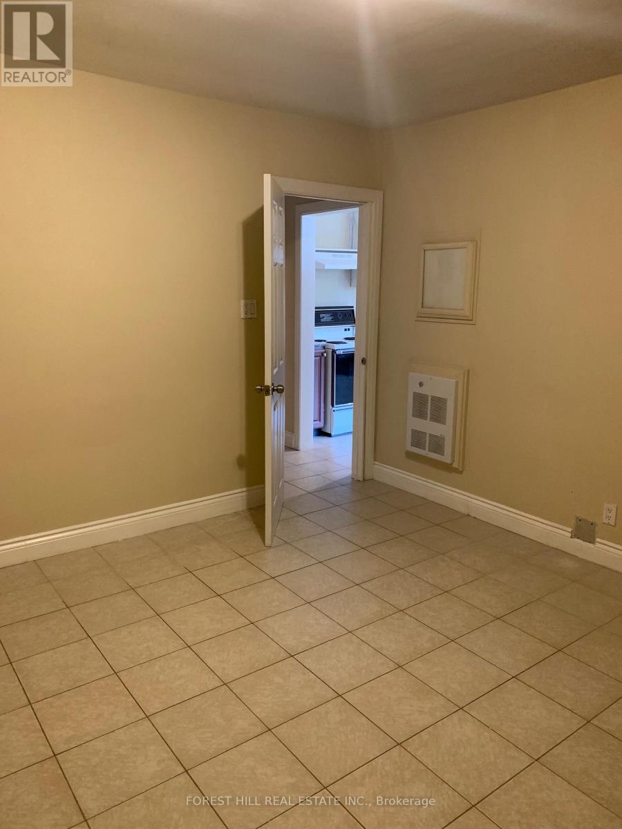 3 - 3430 Lakeshore Boulevard W, Toronto, Ontario  M8W 1N3 - Photo 18 - W12657360