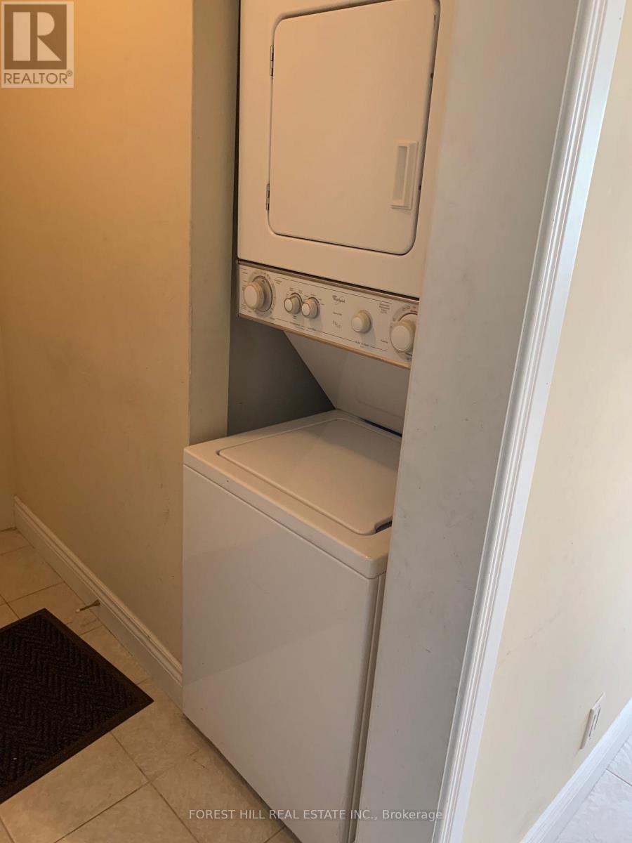 3 - 3430 Lakeshore Boulevard W, Toronto, Ontario  M8W 1N3 - Photo 9 - W12657360