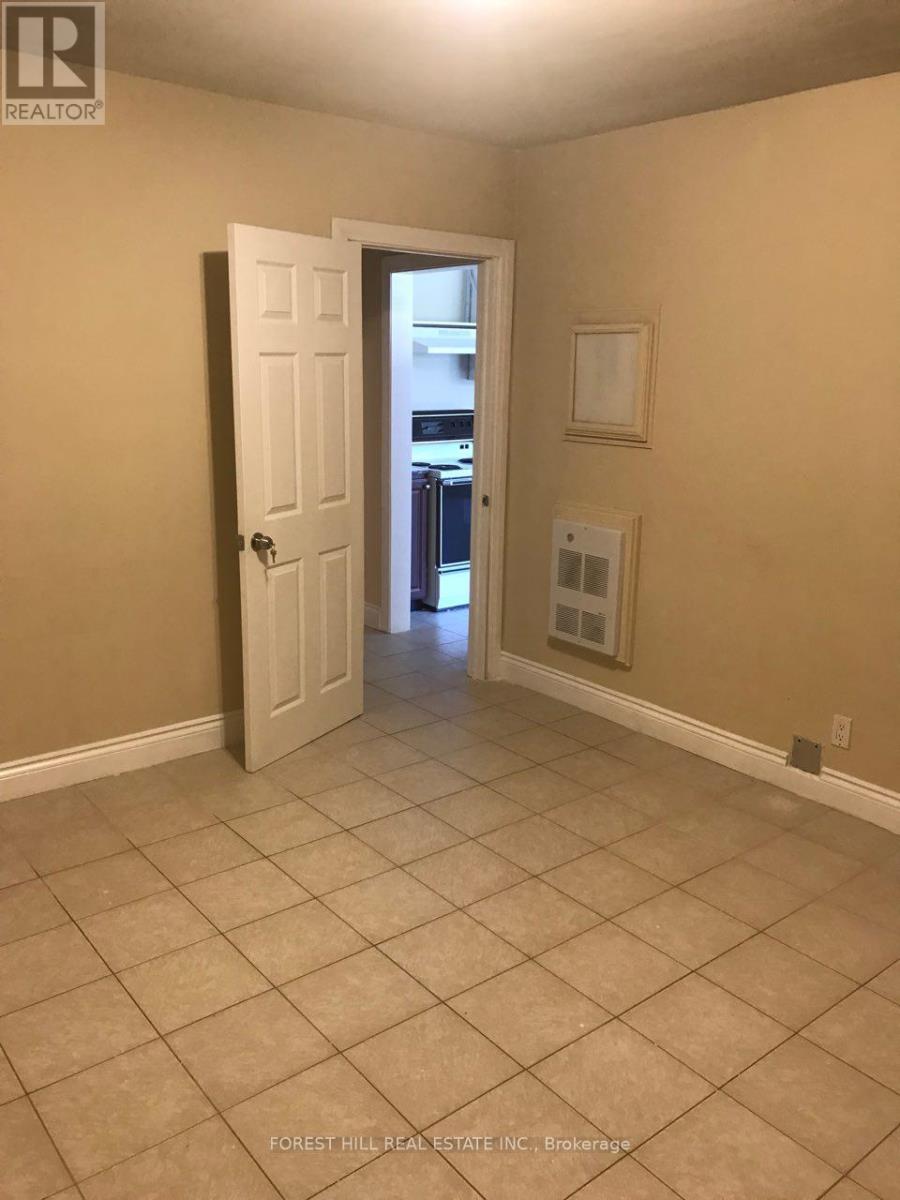 3 - 3430 Lakeshore Boulevard W, Toronto, Ontario  M8W 1N3 - Photo 29 - W12657360