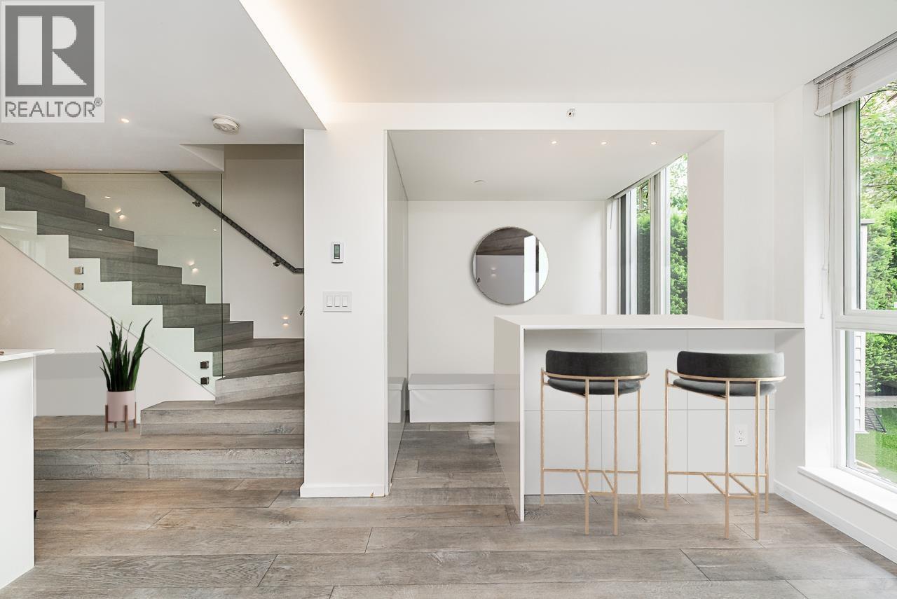 938 Beatty Street, Vancouver, British Columbia  V6Z 3G6 - Photo 5 - R3074900