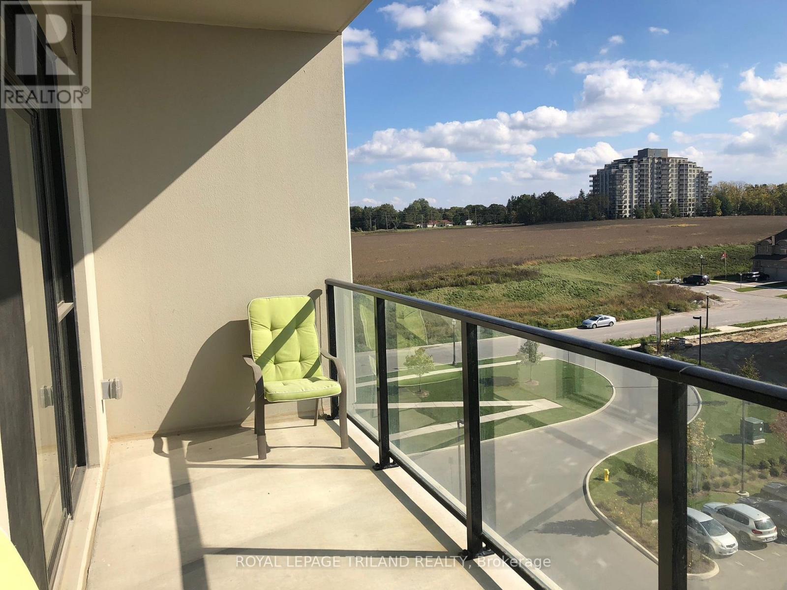 607 - 240 Villagewalk Boulevard, London North, Ontario  N6G 0W6 - Photo 18 - X12657620