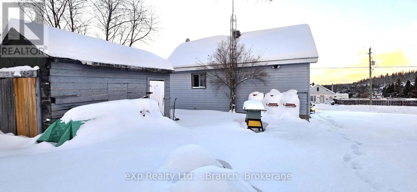 305 Georgina Street, Timiskaming, Ontario  P0K 1M0 - Photo 2 - T12657612