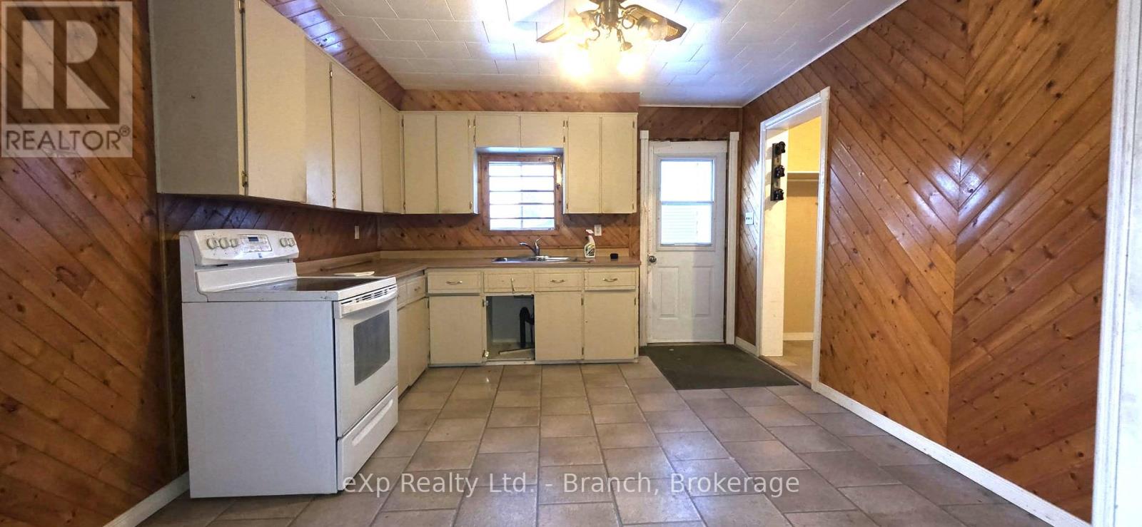 305 Georgina Street, Timiskaming, Ontario  P0K 1M0 - Photo 3 - T12657612