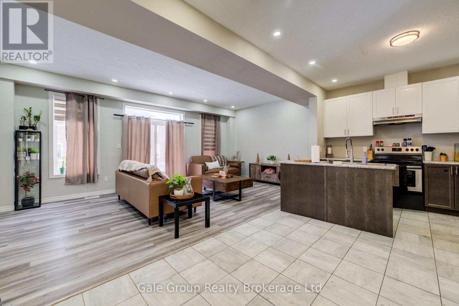 169 Links Crescent, Woodstock, Ontario  N4S 0L9 - Photo 14 - X12654294