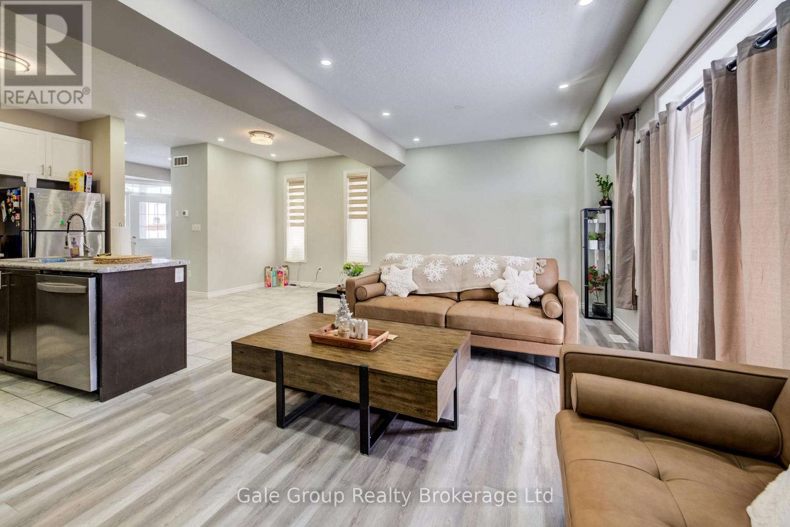 169 Links Crescent, Woodstock, Ontario  N4S 0L9 - Photo 10 - X12654294