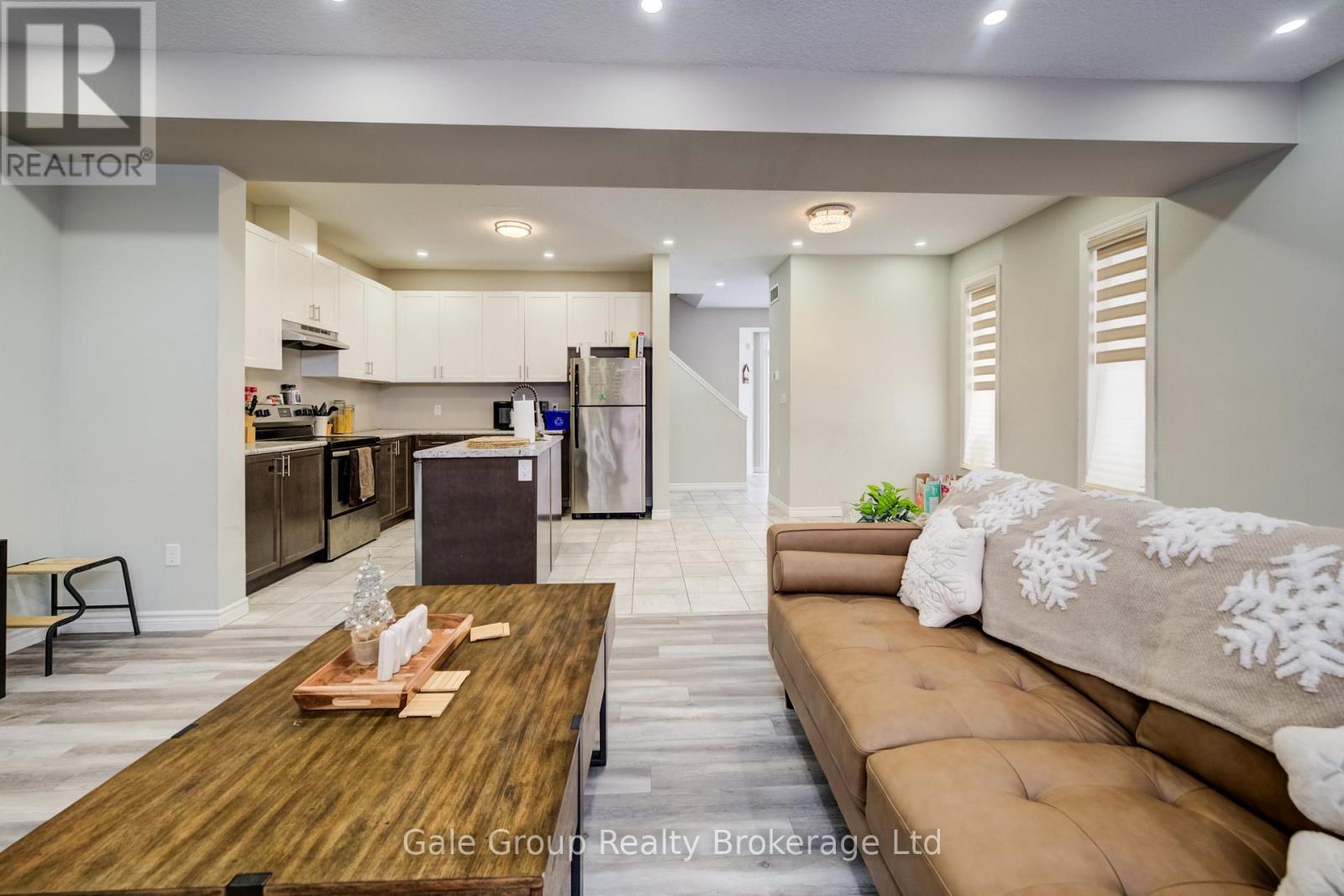 169 Links Crescent, Woodstock, Ontario  N4S 0L9 - Photo 11 - X12654294