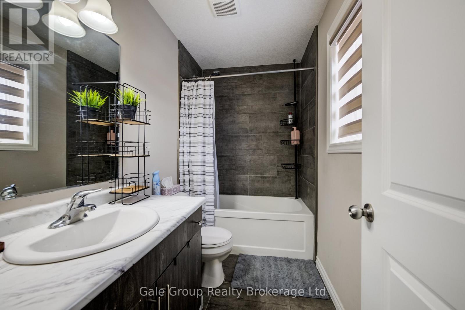 169 Links Crescent, Woodstock, Ontario  N4S 0L9 - Photo 26 - X12654294